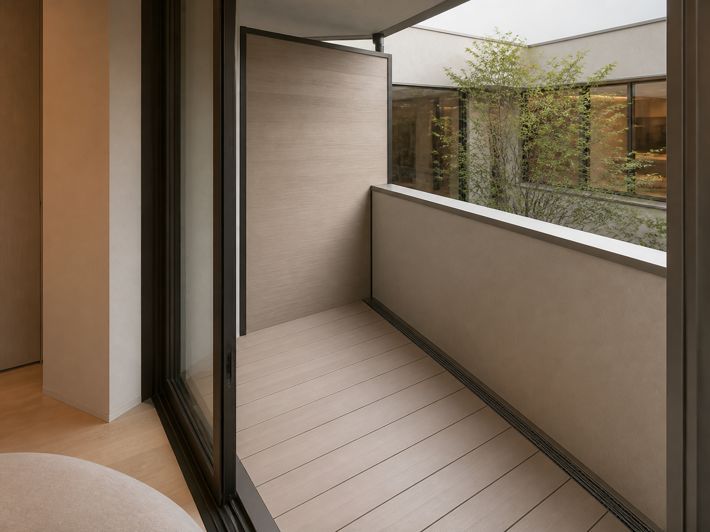 19 child1 private balcony